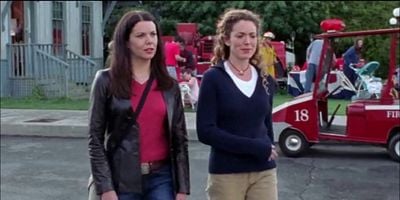 Love, Daisies and Troubadours posteri