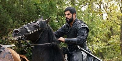 Kuruluş Osman 32.Bölüm posteri