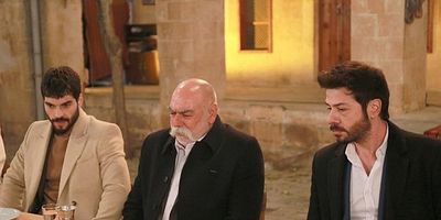 Hercai 51.Bölüm posteri