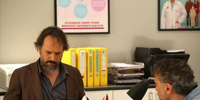 Hekimoğlu 32.Bölüm posteri