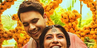 Love is in the Details posteri