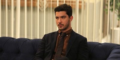 Hekimoğlu 46.Bölüm posteri