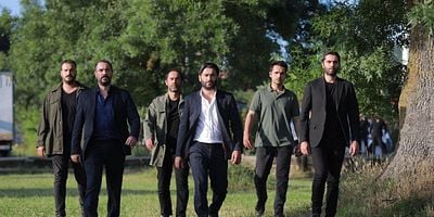 Eşkiya Dünyaya Hükümdar Olmaz 199.Bölüm posteri