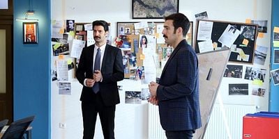 Baş Belası 4.Bölüm posteri