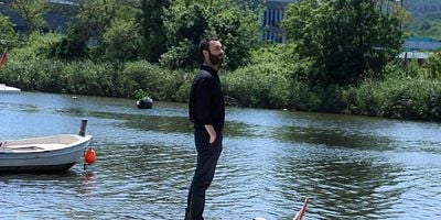 Baş Belası 6.Bölüm posteri