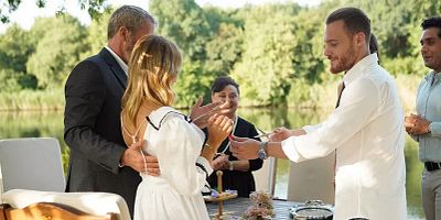 Sen Çal Kapımı 51.Bölüm posteri