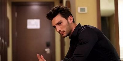 Aşk Mantık İntikam 14.Bölüm posteri