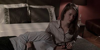 Camdaki Kız 17.Bölüm posteri