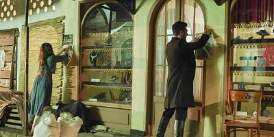 Aziz 9.Bölüm posteri