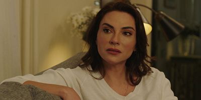 Kızılcık Şerbeti 18.Bölüm posteri