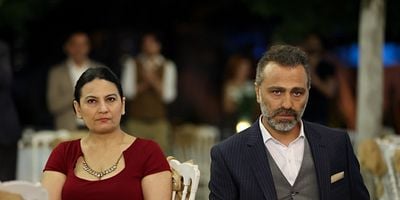 Kısmet 1.Bölüm posteri