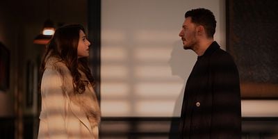 Sakla Beni 12.Bölüm posteri