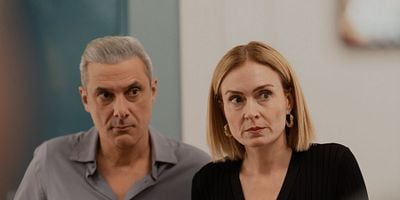 Sakla Beni 14.Bölüm posteri