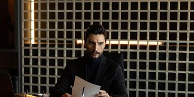 Safir 25.Bölüm posteri