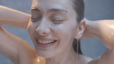 Neslihan Atagül Başrollü "Aaahh Belinda"dan İlk Fragman! haber görseli