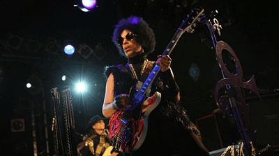 Netflix Ünlü Şarkıcının Belgeselini Yayınlamaktan Vazgeçti! haber görseli