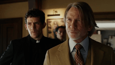 "Bıçaklar Çekildi: Ölü Adamın Uyanışı"nın Yeni Fragmanı Yayında haber görseli