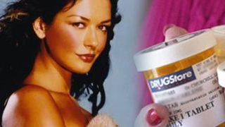 Catherine Zeta-Jones Geri Döndü haber görseli