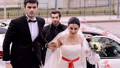 Bu Akşam Yalan Dünya ve Kayıp Şehir Yok haber görseli