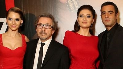 Aşk Kırmızı'dan Kıpkırmızı Gala! haber görseli