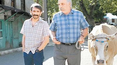 Sürgün İnek Filminden İlk Fragman Yayınlandı haber görseli