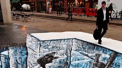 Game of Thrones'un Duvar'ı Londra Sokaklarında haber görseli