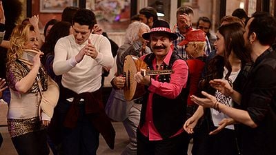 Yalan Dünya’da Bu Akşam Roman Havası Var! haber görseli