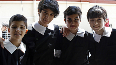 Küçük Çakallar Çok Güldürecek haber görseli