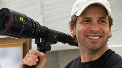 Her İki Justice League Filmi de Zack Snyder'a Emanet! haber görseli