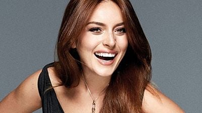 25 Karede Ezgi Mola ve Kariyeri! haber görseli