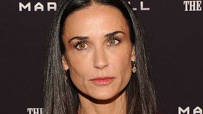 Demi Moore'un Havuzunda Ölüm! haber görseli
