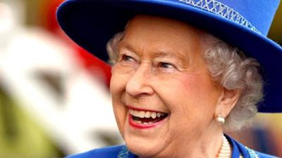 Downton Abbey’nin En Büyük Hayranı: Kraliçe Elizabeth!
