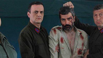 Kanlı Postal'ın Geliri Cizre'ye Bağışlanacak! haber görseli