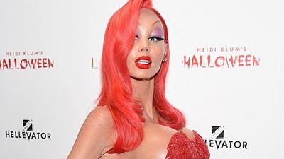 Heidi Klum'dan Efsanevi Cadılar Bayramı Kostümü! haber görseli