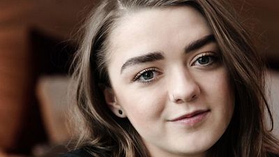 Maisie Williams İsyan Etti! haber görseli