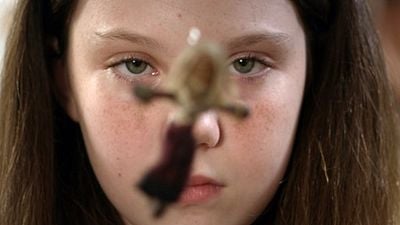 Şeytanın Oyuncakları'ndan İlk Altyazılı Fragman! haber görseli