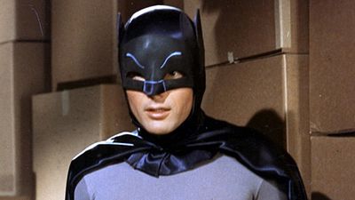 Batman "Adam West" Hayatını Kaybetti!  haber görseli