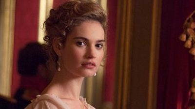 "Mamma Mia" Ekibine Lily James Katıldı! haber görseli