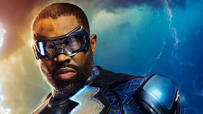 Black Lightning Uyarlamasından Yeni Videolar! haber görseli