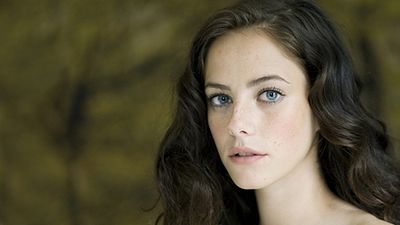Kaya Scodelario, Ted Bundy Filminde Tanınmaz Halde! haber görseli