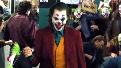 Joaquin Phoenix "Joker" Setinde Gözyaşlarına Boğuluyor!