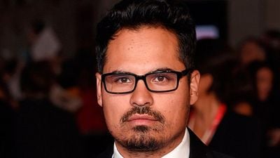 Adam Devine’lı “Lexi”ye Michael Pena Dahil Oldu!