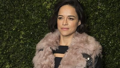 Michelle Rodriguez, Liam Neeson'ı Savunduğu İçin Özür Diledi! haber görseli