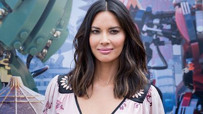 Komedi Filmi “Love, Wedding, Repeat”in Başrolünü Olivia Munn Üstlenecek!