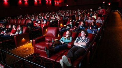 Türkiye'de Sinemaya Gitme Oranı 2019'un İlk Yarısında %45,1 Azaldı haber görseli