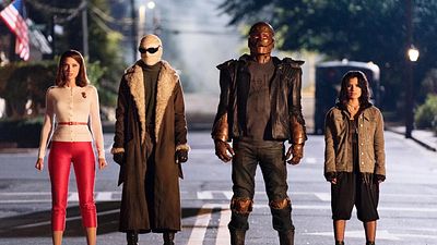 DC Dizisi 'Doom Patrol' 2. Sezon Onayını Aldı haber görseli