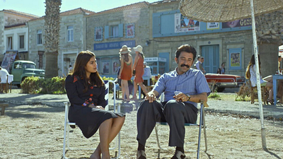 "Mucize 2 Aşk" Yerli Box Office Zirvesindeki Yerinden Ayrılmadı haber görseli