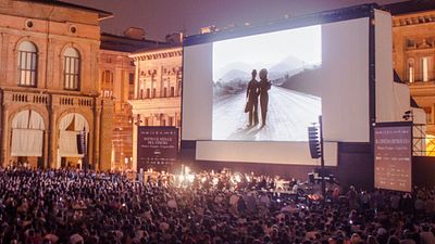 İtalya'da Sinemalar Haziran'da Açılıyor! haber görseli
