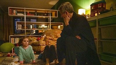 FX, Martin Freeman'lı ‘Breeders’a İkinci Sezon Onayı Verdi  haber görseli