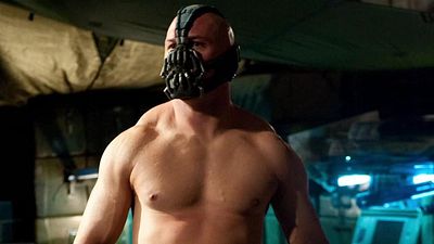 "The Dark Knight Rises"daki Bane Maskesi Satış Rekoru Kırıyor haber görseli